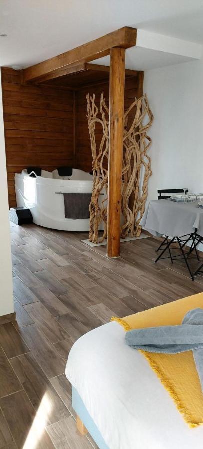 Chambre D'Hotes Des Loyes Jaillans Dış mekan fotoğraf