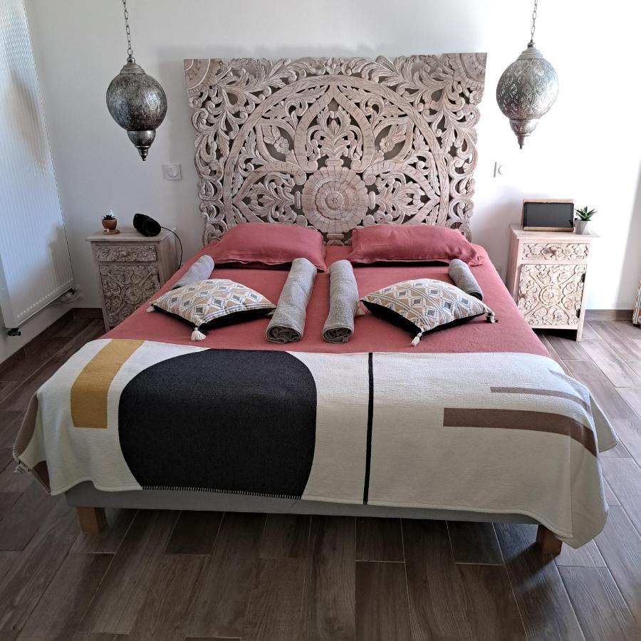 Chambre D'Hotes Des Loyes Jaillans Dış mekan fotoğraf
